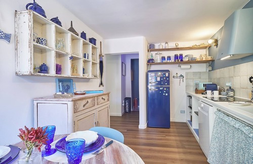 Albenga Apartment | La Medusa Blu - Two Bedroom Apartment, Sleeps 3