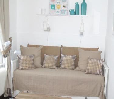 Travexin Bed & Breakfast | La Mirabelle