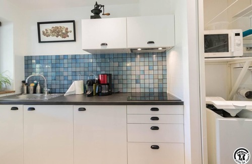 Ramonville-Saint-Agne Apartment | La Mirande Rouge - Ramonville-Saint-Agne