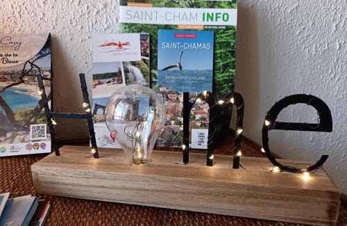 Saint-Chamas Apartment | La montée des Pénitents