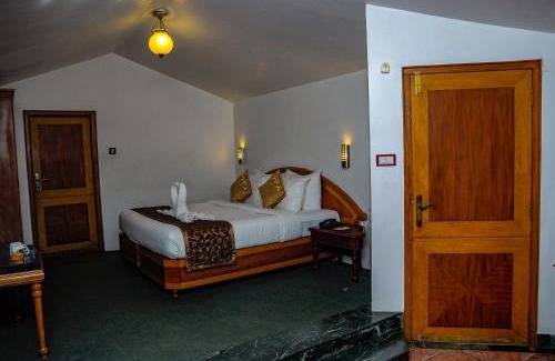 Ooty Hotel | La Montana by TGI