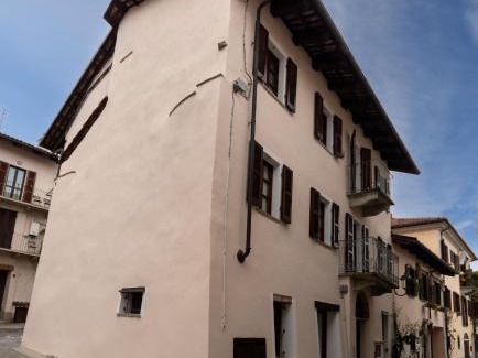 La Morra Apartment | La Morra Flats