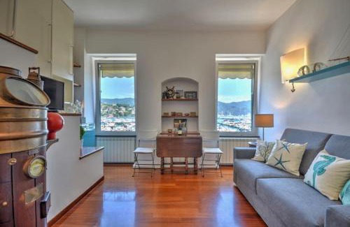 Santa Margherita Ligure Apartment | La Nicchia sul porto-Seaview, walking to the beach