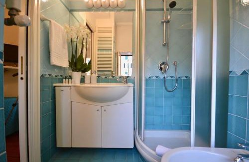 Santa Margherita Ligure Apartment | La Nicchia sul porto-Seaview, walking to the beach