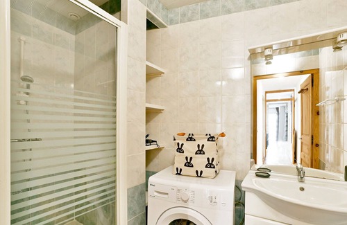 Rochegude Apartment | La Palette - Charmant appartement climatisé