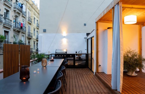 Ciutat Vella Apartment | La Palma Barceloneta Penthouse Apartment with Roof Top Terrace