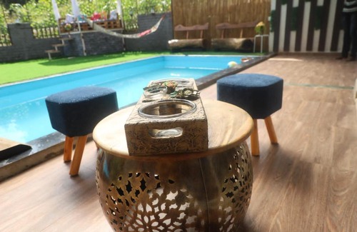 Karjat Villa | LA PARAISO Rustic Private pool villa