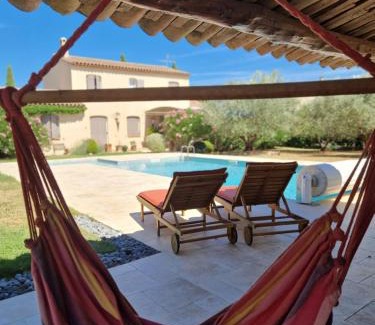 Lauris House | La Parenthèse