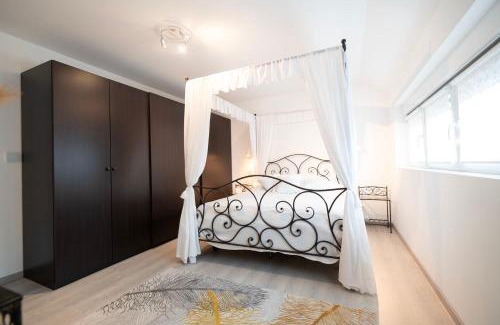 Tournai House | LA PARENTHESE