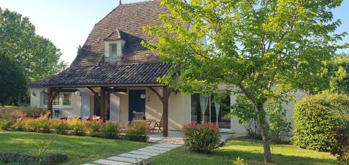 Saint-Martin-de-Gurson Villa | La Paudila