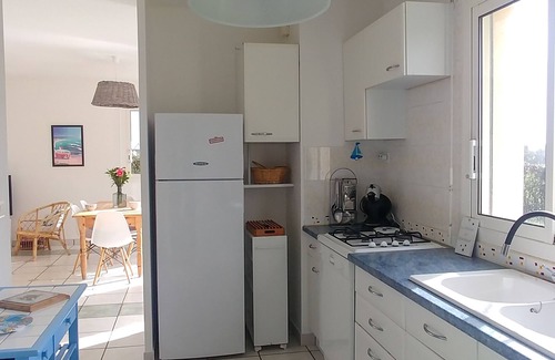 Pouldreuzic House | La Penhorsienne, house 2 steps from the sea, with view