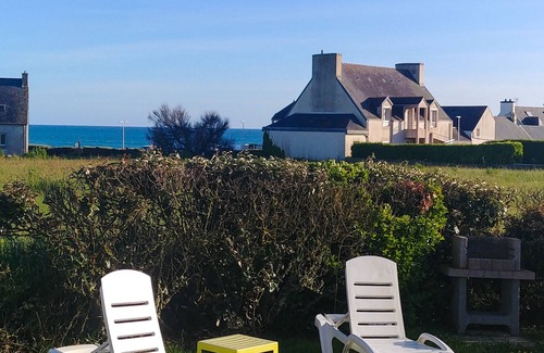 Pouldreuzic House | La Penhorsienne, house 2 steps from the sea, with view