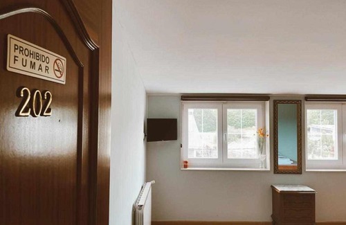 Sarria House | La Pension de Martin