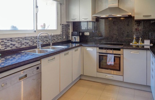 Vallpineda Apartment | La Perla by Hello Homes Sitges