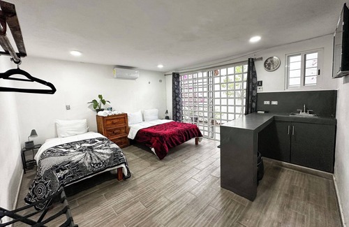 Colonia Adolfo Lopez Mateos Hotel | La Perle Noire