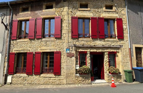 Pierrepont House | La perpontaise