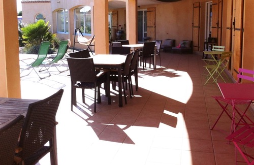Tournissan Bed & Breakfast | La petite Auberge - "Chambre de Violette" 1 - 2 people in a haven of peace