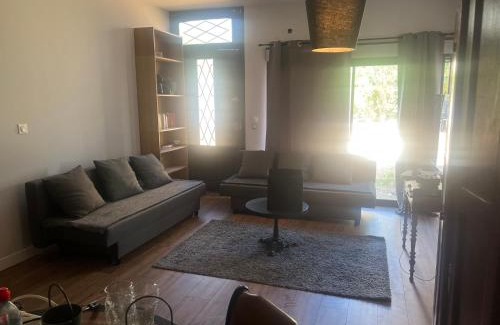 Poitiers Apartment | La Petite Halte