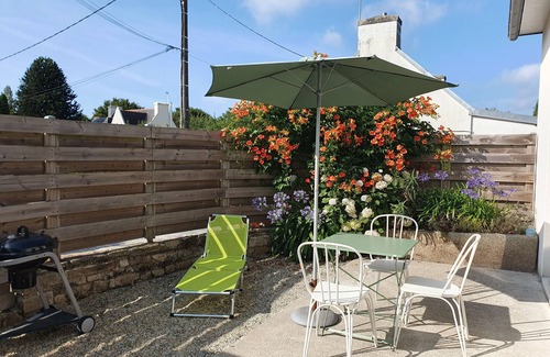 Fouesnant House | la petite louisette, detached house for 2 people