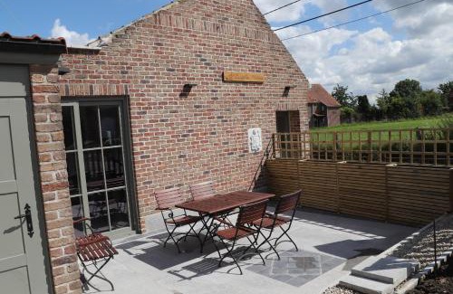 Frasnes-lez-Buissenal House | La Petite Mazure