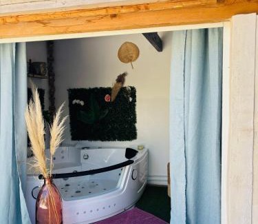 Villes-sur-Auzon House | La Petite Provence