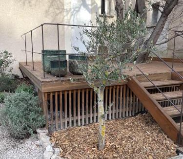 Velleron House | La Petite Rive - Les Oliviers