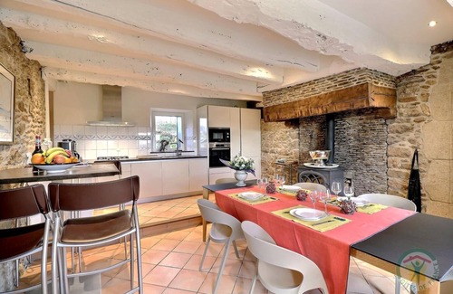 Chateau-Malo House | La Petite Salmonais - SAINT MALO