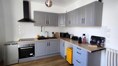 Beauvais Apartment | La Petite Savane - Hyper centre-ville