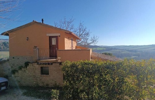 Loreto House | La Piccola fattoria