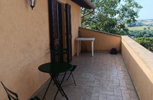 Loreto House | La Piccola fattoria