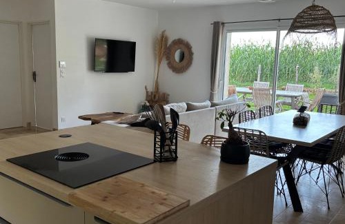 Pressignac-Vicq House | La Pierre Dorée