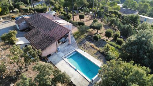 Esparron-de-Verdon Bed & Breakfast | La Pinède du Lac