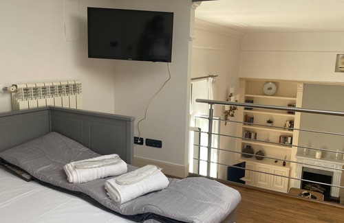 Vomero Apartment | "La pinta" elegant apartment in Vomero- funicular area-