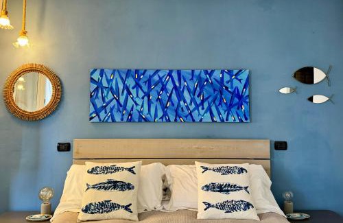 Manarola House | La Piramide