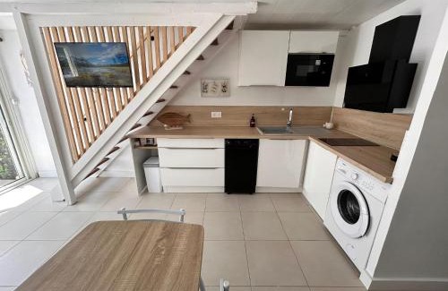 Saint-Pierre-la-Mer House | La pitchounette