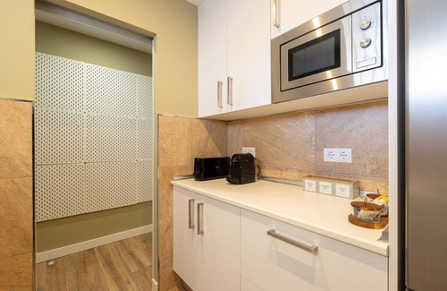 Costa del Sol Apartment | La Playa - Apartment In Torremolinos