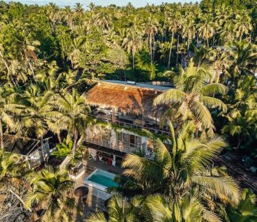 Dickwella Hotel | La Playa Beach Club