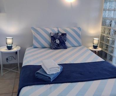 Cabourg Apartment | LA PLAYA - VILLA ST LAURENT - Grand Studio avec espace nuit et parking privatif - 40 mètres de la Promenade Marcel Proust