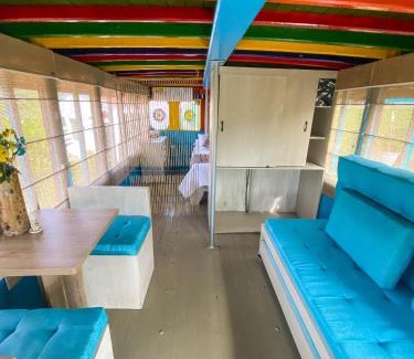 Pereira House | La Querendona - La Chiva un típico autobús Colombiano