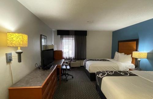 Baton Rouge Hotel | La Quinta by Wyndham Baton Rouge Siegen Lane