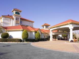 Fort Worth Hotel | La Quinta by Wyndham Fort Worth City View