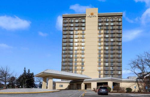 West Bloomington Hotel | La Quinta by Wyndham Minneapolis Bloomington W - FREE AIRPORT SHUTTLE