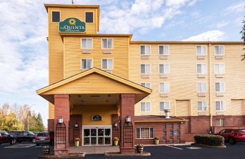 Parkrose Hotel | La Quinta by Wyndham Portland Airport