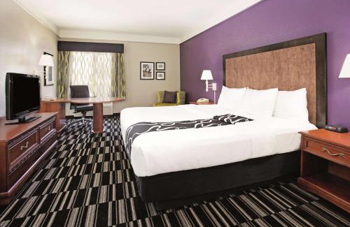 Roswell Hotel | La Quinta by Wyndham Roswell
