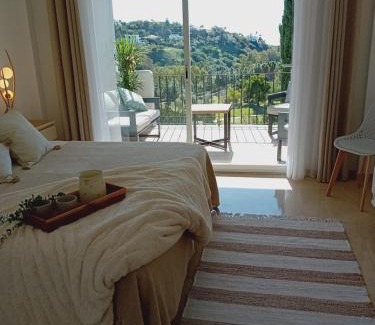 Benahavis Apartment | La Quinta Holidays