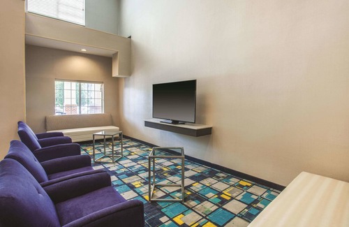 North Chesterfield Hotel | La Quinta Inn by Wyndham Richmond South