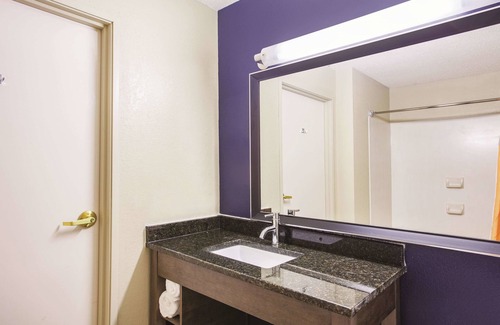 North Chesterfield Hotel | La Quinta Inn by Wyndham Richmond South