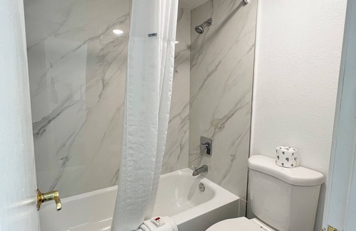 Foothill Farms Hotel | La Quinta Inn by Wyndham Sacramento North