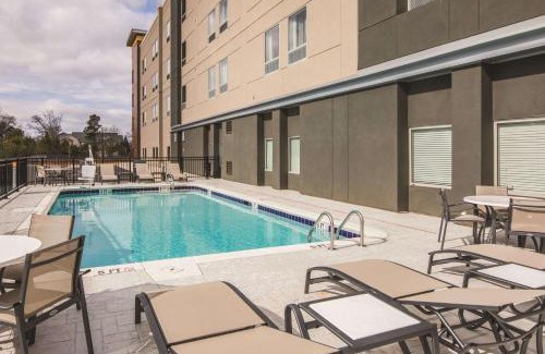 McDonough Hotel | La Quinta Inn & Suites by Wyndham Atlanta South - McDonough