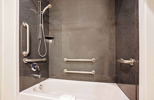 Tumwater Hotel | La Quinta Inn & Suites by Wyndham Tumwater - Olympia
